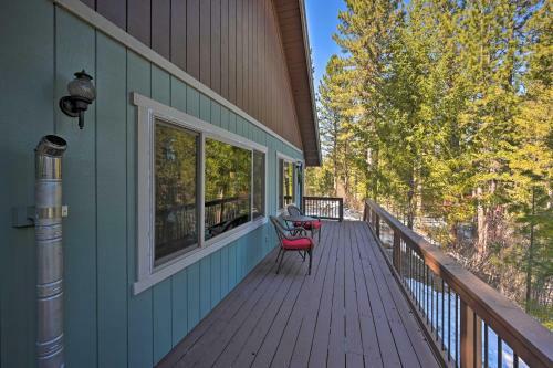 Secluded Garden Valley Cabin With Deck And Views!