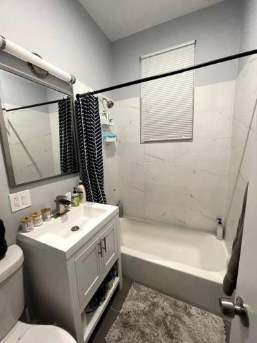 Apartamento Lovely Logan Square 2-bedroom In Chicago