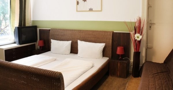 Hotel Overnight