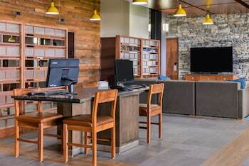 Hotel Surfside Oceanfront Inn & Suites