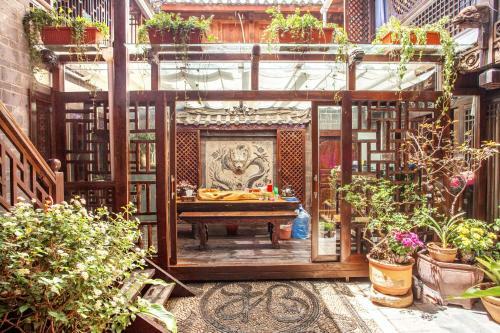 XI Tang Exquisite Hostel