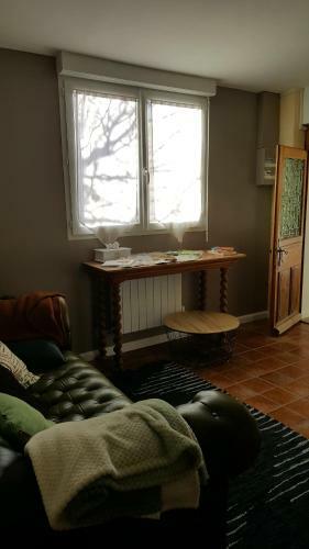 Hostal La Cadole De Chardonnay
