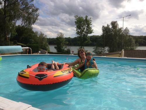 Chalets Bord De Lac