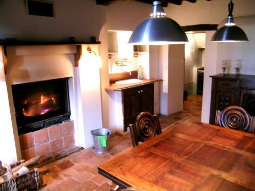 South Burgundy Country House Mont Chef