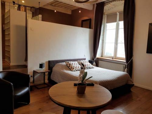 Hostal Maison D'eus�bia