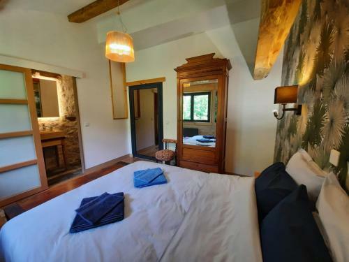 Hostal La Bergerie � Men�e