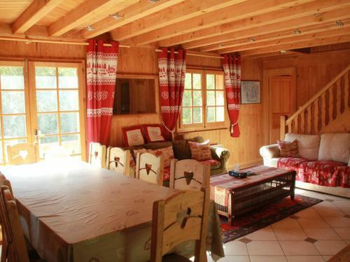 Chalet Ch�tel, 6 Pi�ces, 13 Personnes - Fr-1-200-326