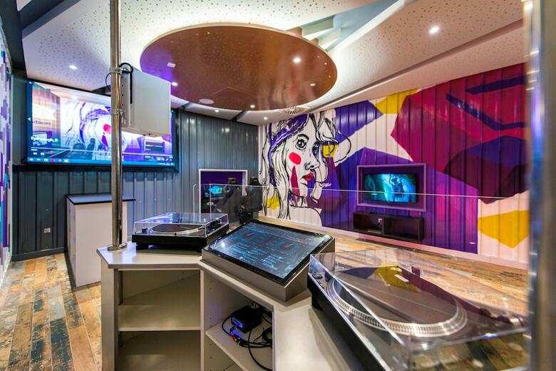 Hotel Spring Bitacora