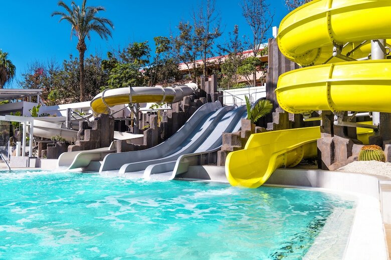 Hotel Spring Bitacora