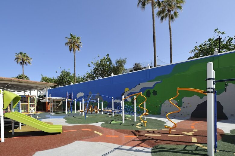 Hotel Spring Bitacora