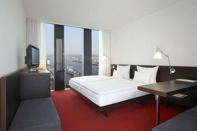 Empire Riverside Hotel