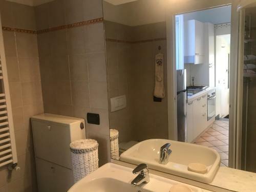 Apartamento House Adriano By Holiday World