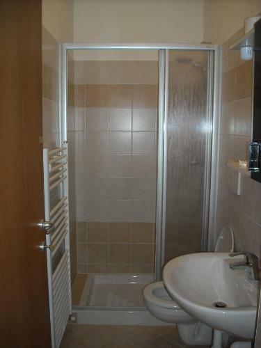 Hotel Al Tajol