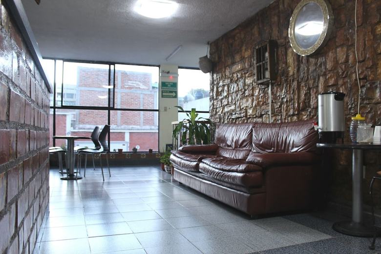 Hotel Plaza Aleman