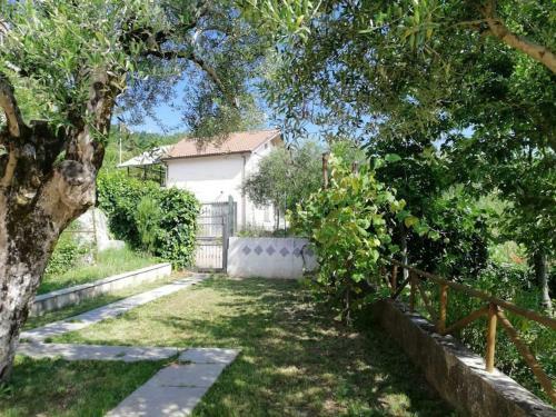 Villa Con Piscina Panoramica Uso Esclusivo Lapio
