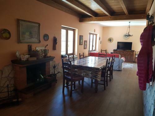 Villa Con Piscina Panoramica Uso Esclusivo Lapio