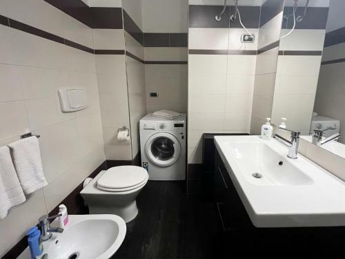 Apartamento Elegante Bilocale Torre Pontina