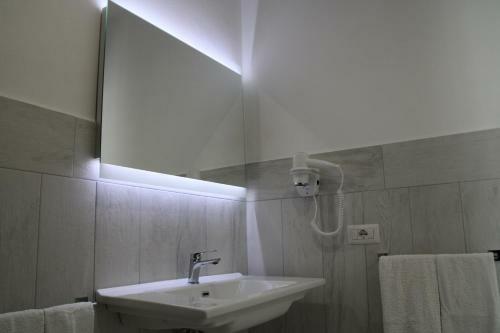 Hostal La Guitgia Rooms