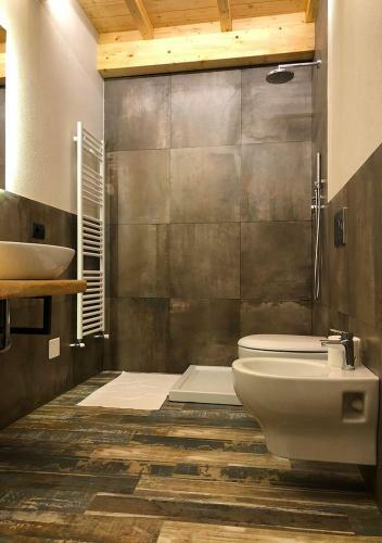 Hostal Oltremare Guest House