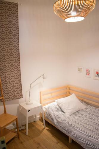 Hostal Bed And Beach Barcelona Guesthouse