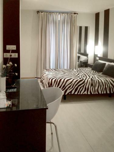 Hostal Pensi�n Basic Confort 2