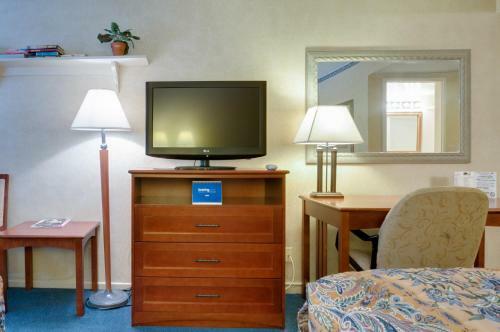 Saga Motor Hotel