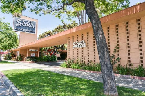 Saga Motor Hotel