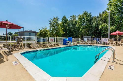 Motel 6 Charlotte Carowinds