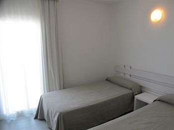 Apartamentos Sabina Playa