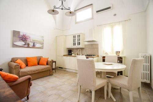 Palazzo Candido Suite & Apartment - Sitcase