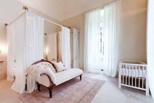 Maison Premiere Luxury Apartment