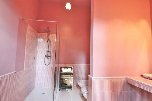 Hostal Room In Bb - Deluxe Sandola Double