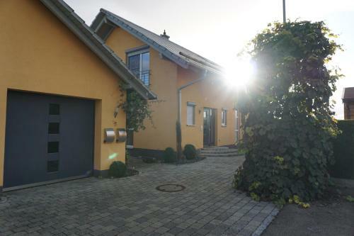 Apartamento Ferienwohnung Heldenfingen