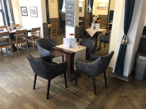 Apartamento Caf� & Hotel Kn�sel