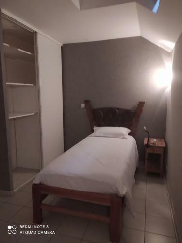 Hostal Le Saloon
