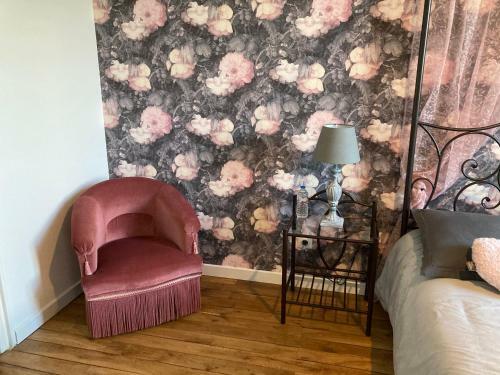 Hostal Ch�teau de La Bouchatte Chambre Les Roses