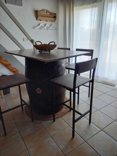 Bed & Breakfast La Charentaise Ch D'h�tes ,studio