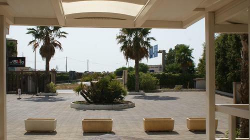 Mim� Hotel & Camping