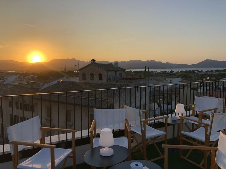 Hostal Fonda Llabr�s