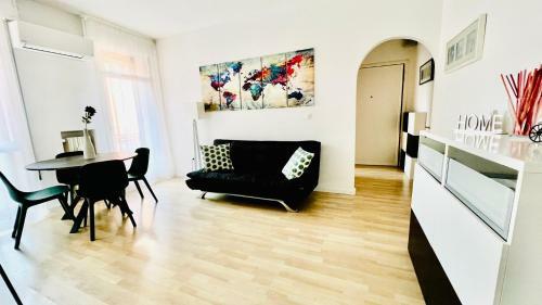 Apartamento Ale?s House