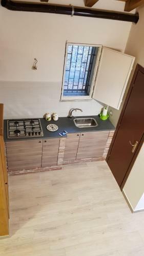Etna Cr� House