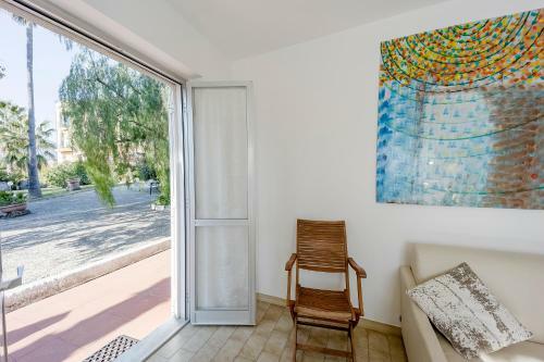 Loano Apartment Pool & Garden