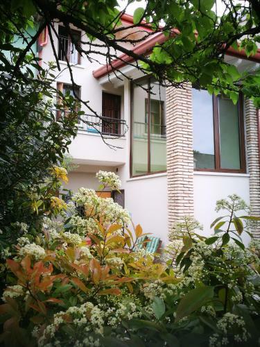 Akihouse - Holiday Home On Garda Lake