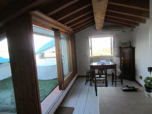 Apartamento Romantica Mansarda Lago Di Garda