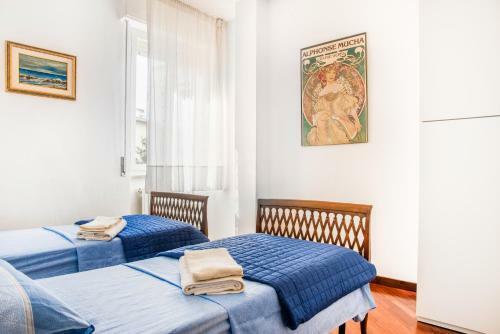 Casa Blu Apartment With Private Parking And Balconies