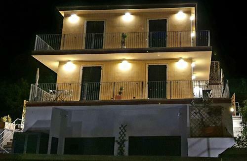 Hostal Affittacamere La Fonte