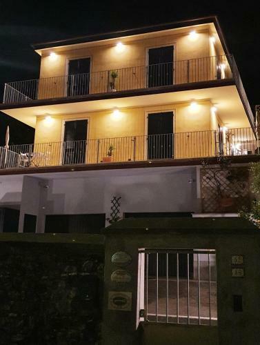 Hostal Affittacamere La Fonte