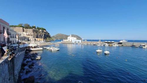 Apartamento Lipari Centro Storico Flat 5 Mins From Port