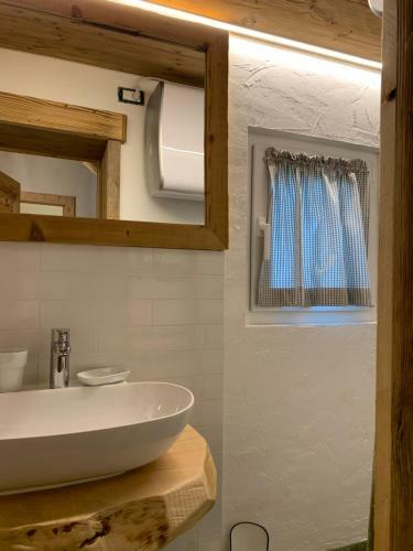 Guest House In Contr�