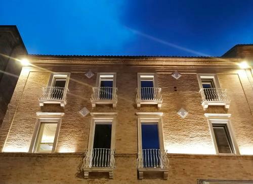 Hostal Palazzo Cortesi